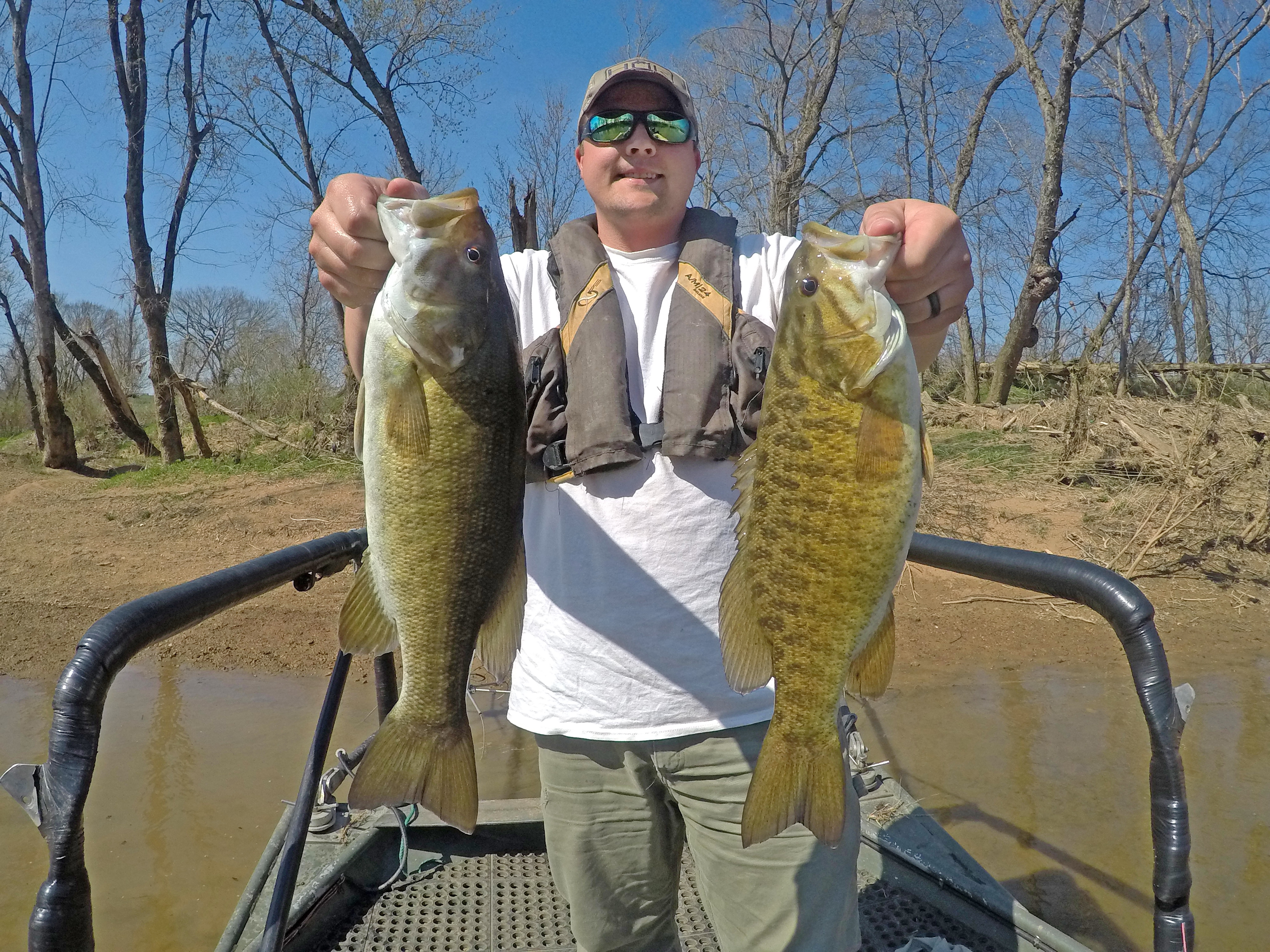 Stream smallmouth love may - Kentucky Department of Fish & Wildlife