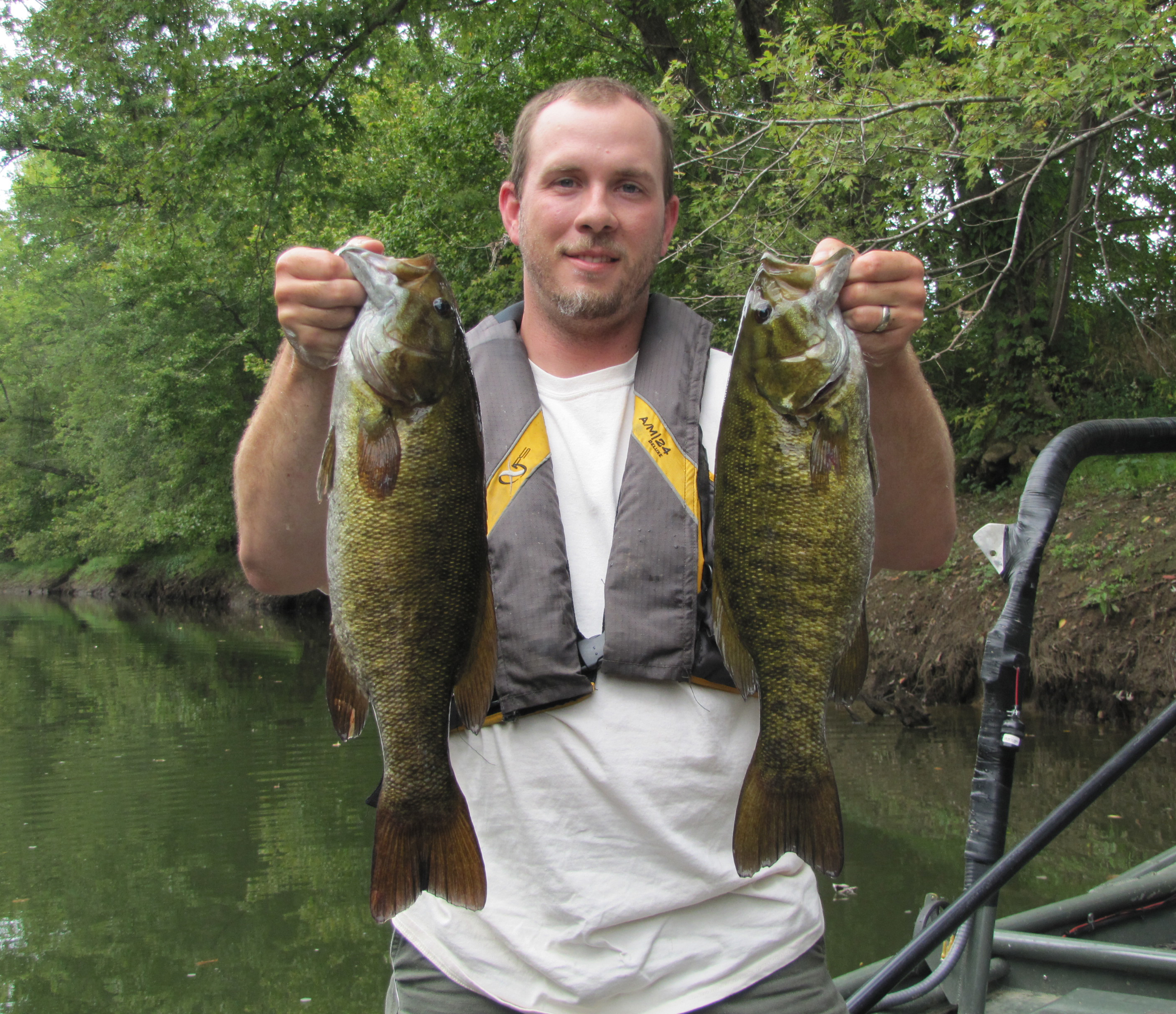 Two tailwater floats for summer smallmouth bass fishing - Kentucky