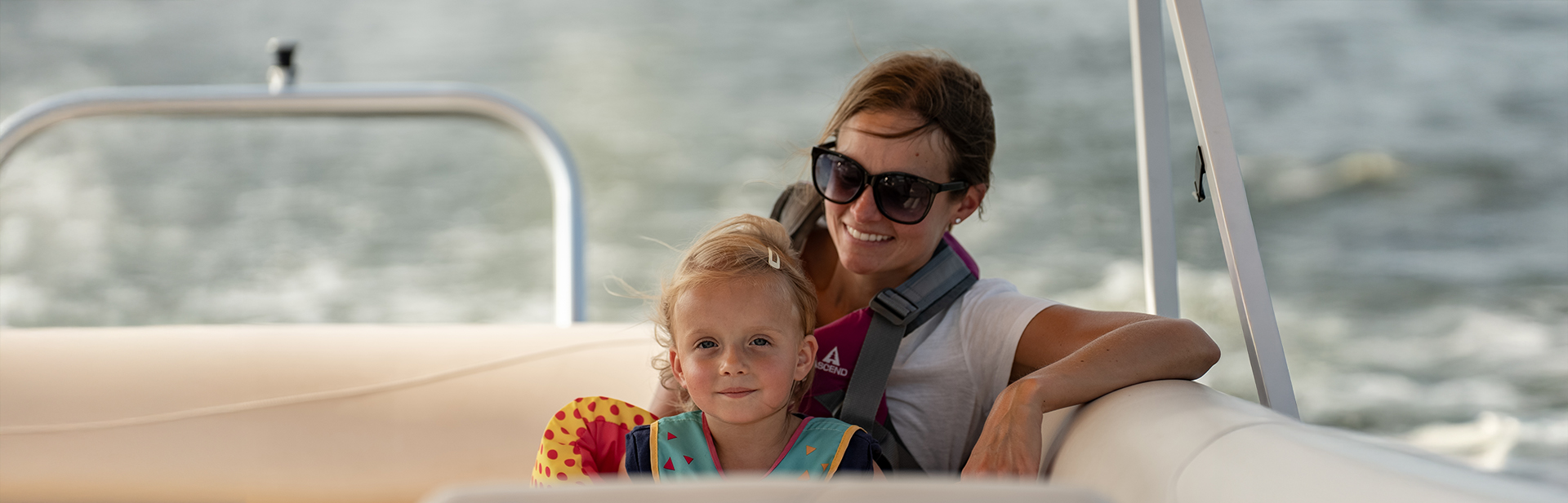 Banner-Boating-Mothers-day-v01